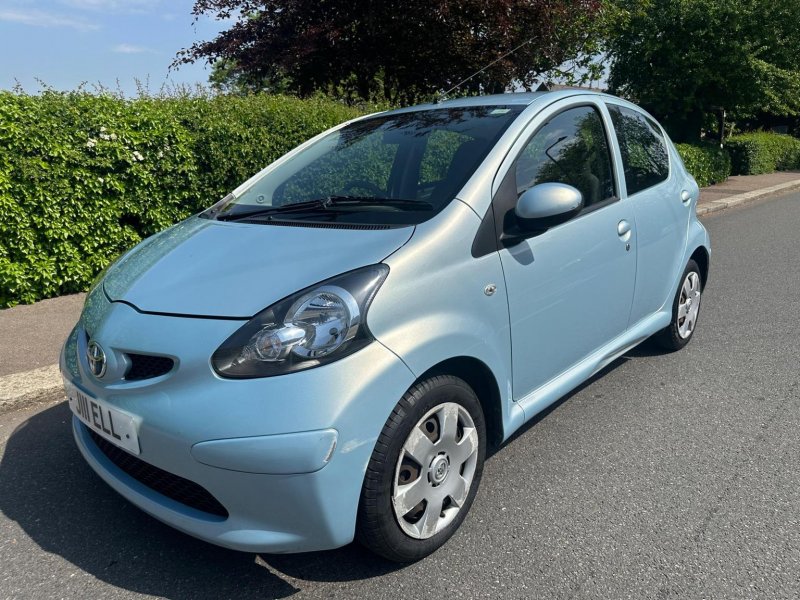 TOYOTA AYGO