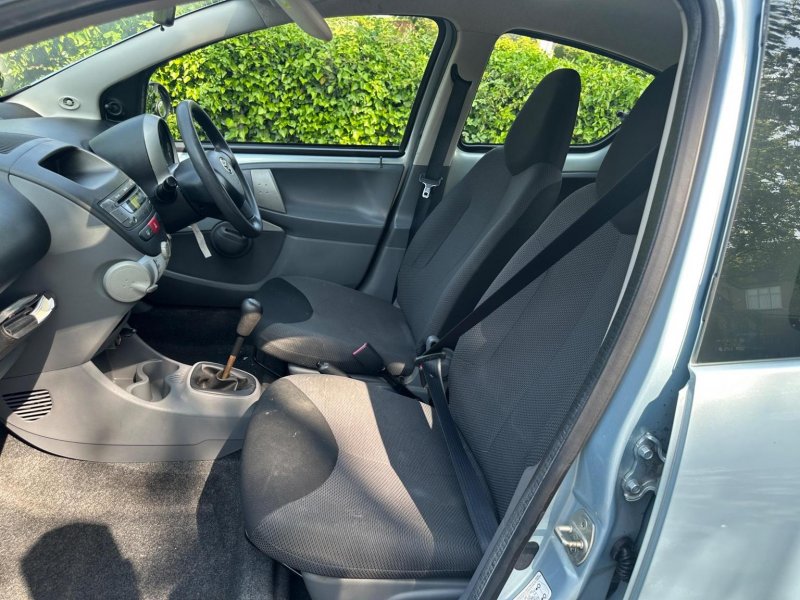 TOYOTA AYGO