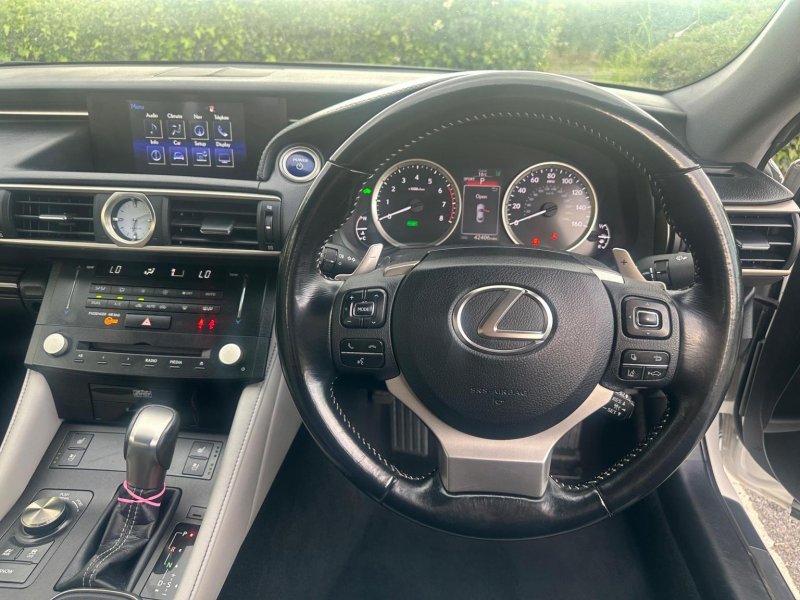 LEXUS RC