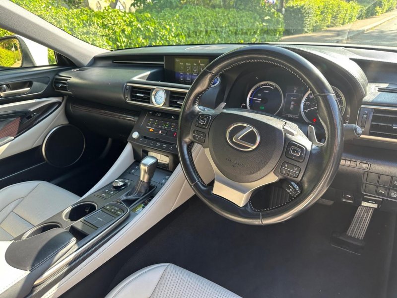 LEXUS RC