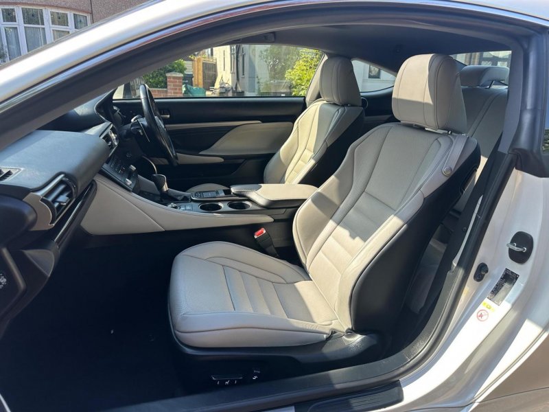 LEXUS RC