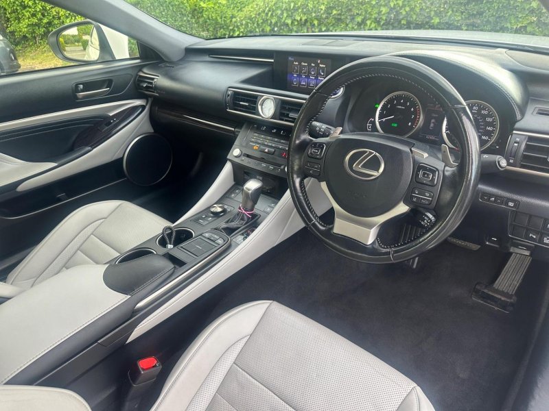 LEXUS RC