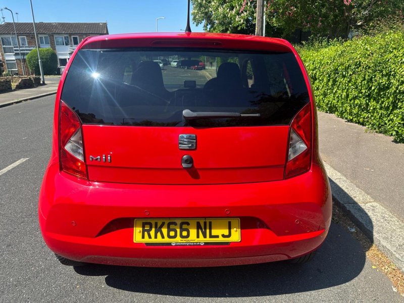 SEAT MII