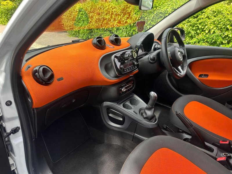 SMART FORFOUR