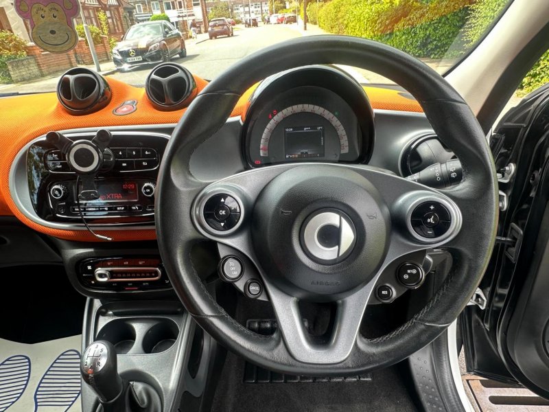 SMART FORFOUR