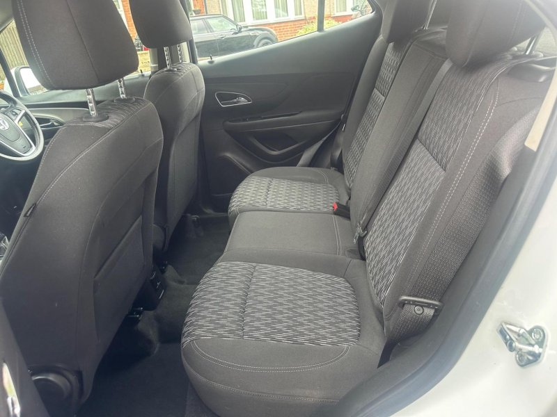 VAUXHALL MOKKA