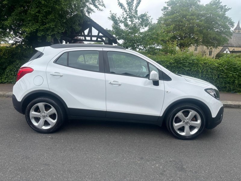 View VAUXHALL MOKKA 1.6 Exclusiv 2WD Euro 5 (s/s) 5dr