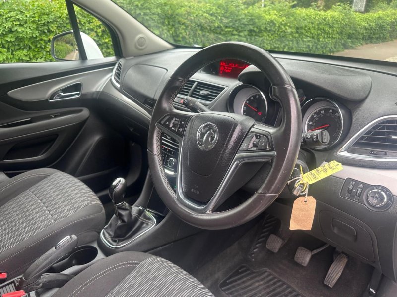 VAUXHALL MOKKA