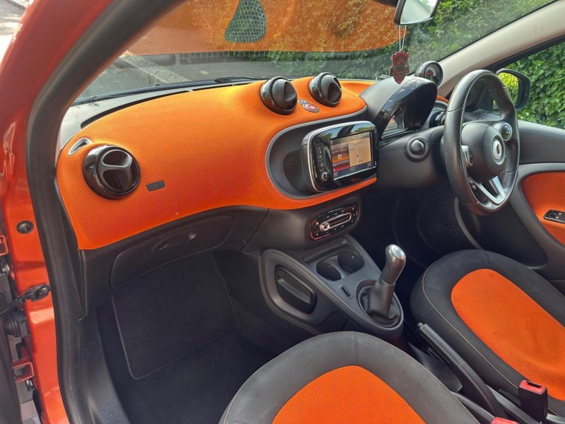 SMART FORFOUR