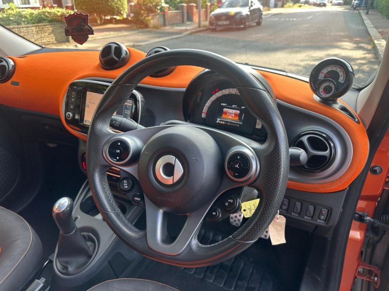 SMART FORFOUR