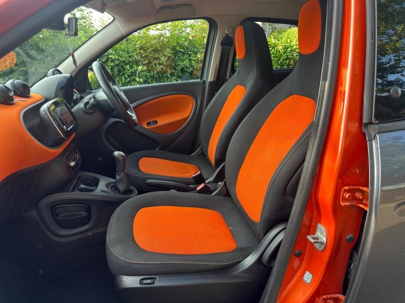 SMART FORFOUR