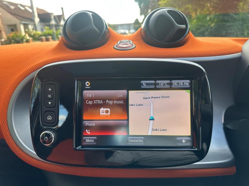 SMART FORFOUR