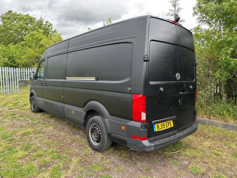 VOLKSWAGEN CRAFTER