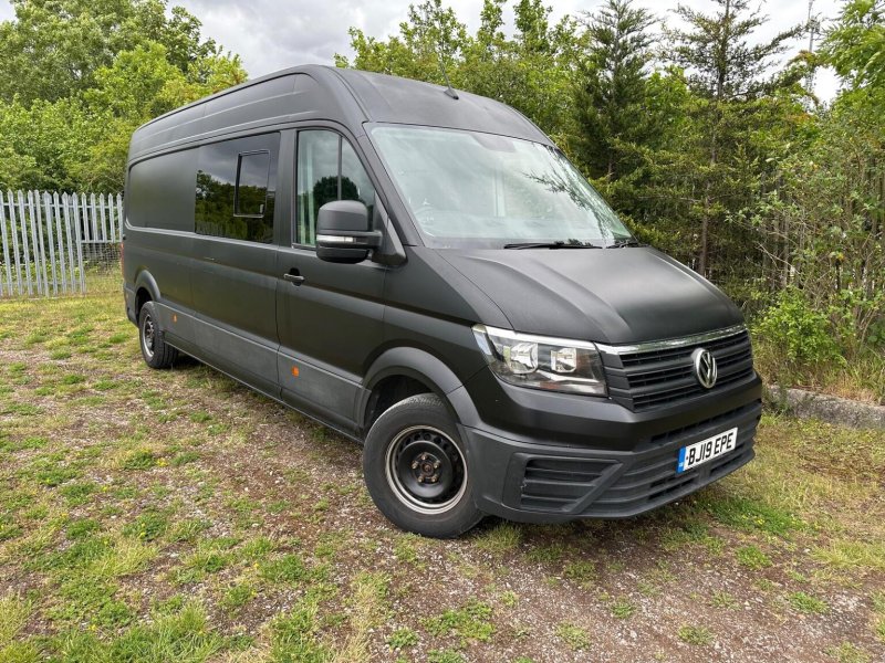 View VOLKSWAGEN CRAFTER 2.0 TDI CR35 Trendline FWD LWB High Roof Euro 6 (s/s) 5dr