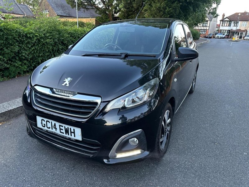 PEUGEOT 108