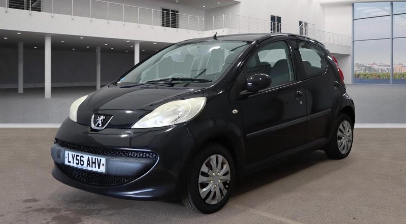 View PEUGEOT 107 1.0 12V Urban 2 Tronic Euro 4 5dr