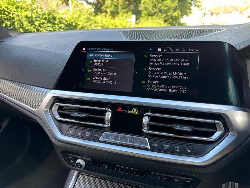 BMW 3 SERIES
