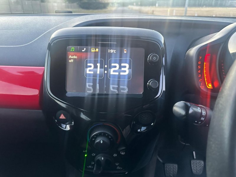 TOYOTA AYGO