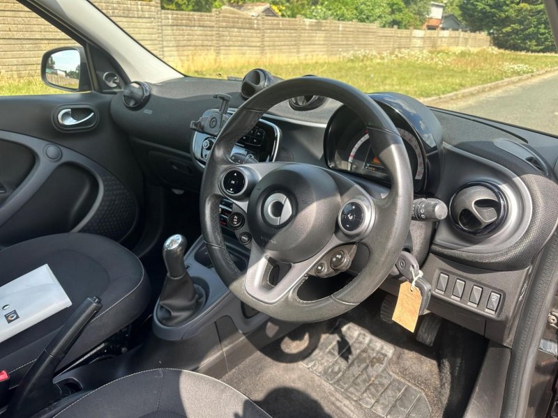 SMART FORFOUR