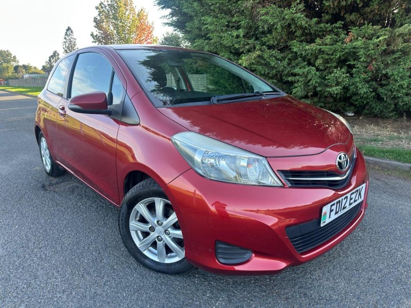 View TOYOTA YARIS 1.33 Dual VVT-i TR Euro 5 3dr